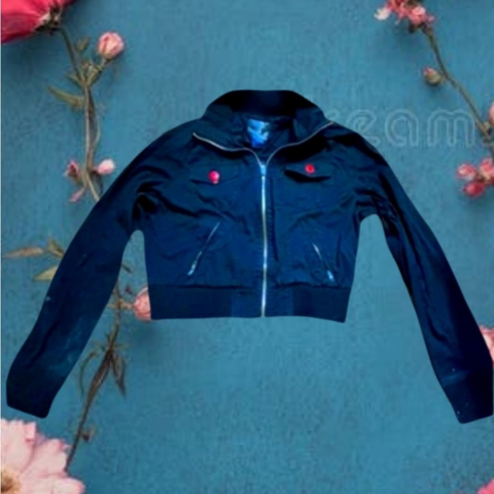 Cropped Black Bomber Jacket with Zip Front